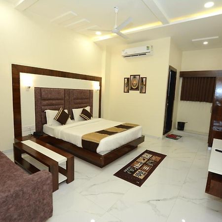 Hotel Villa Inn Ānand 외부 사진