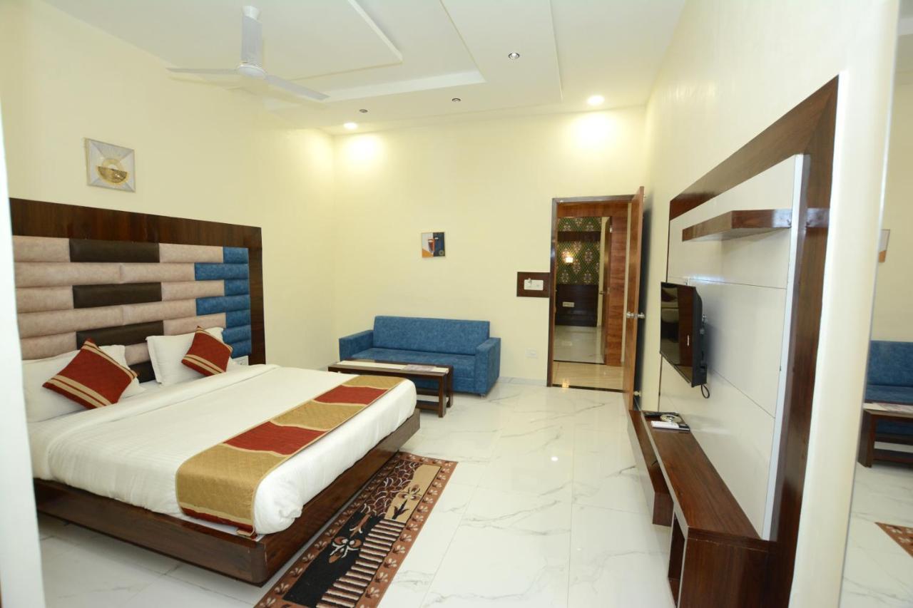 Hotel Villa Inn Ānand 외부 사진