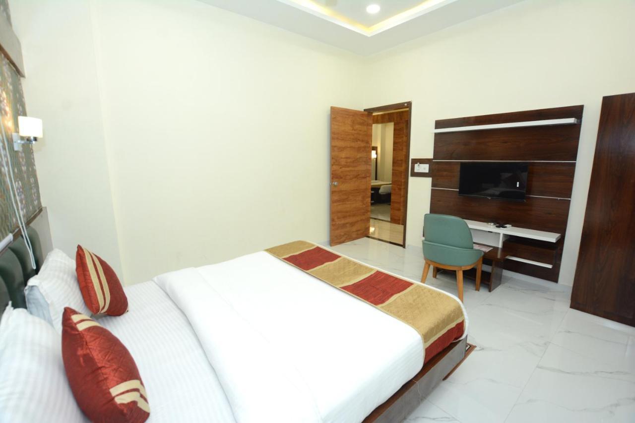 Hotel Villa Inn Ānand 외부 사진