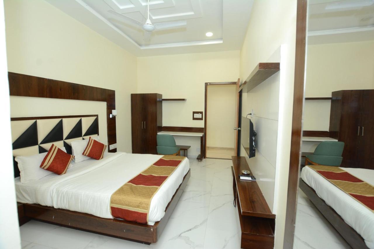 Hotel Villa Inn Ānand 외부 사진