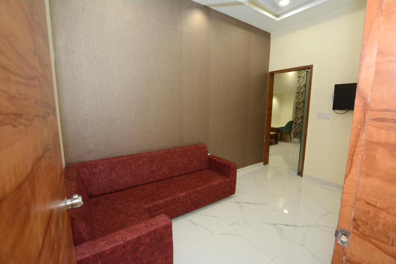 Hotel Villa Inn Ānand 외부 사진