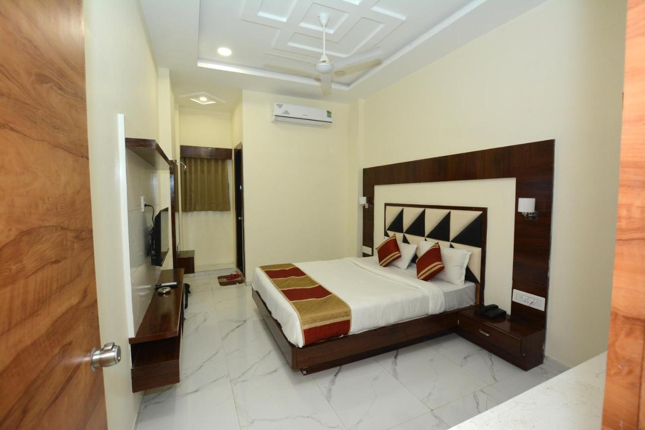 Hotel Villa Inn Ānand 외부 사진