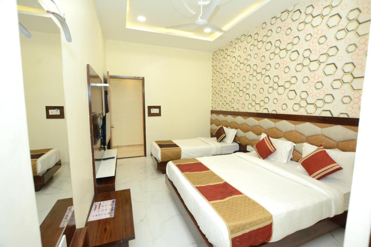 Hotel Villa Inn Ānand 외부 사진